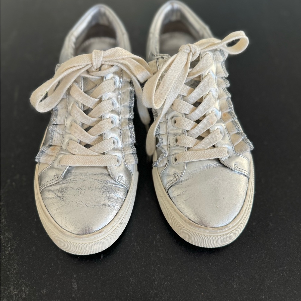 Tory Burch sneakers; size 6; silver with off white ruffle trim